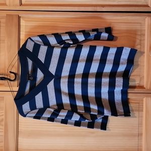 Women's 3/4" sleeve top